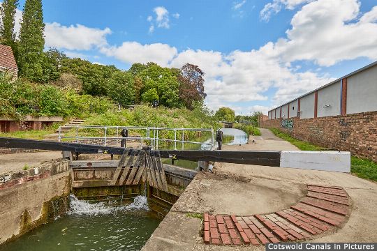 Dudbridge Lower Lock, with Lidl to the right